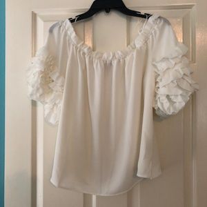 Vince Camuto Off White Off the Shoulder Blouse L